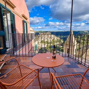 Casa Rosa Ragusa
